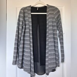 Tresics Cardigan - Black, Gray & White - Size Small